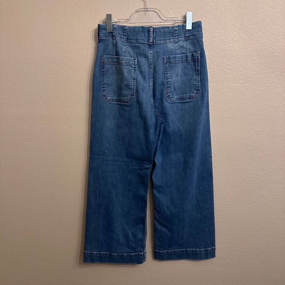 Maeve Cropped Wide-Leg Jeans in Medium Blue - Picture 4 of 4